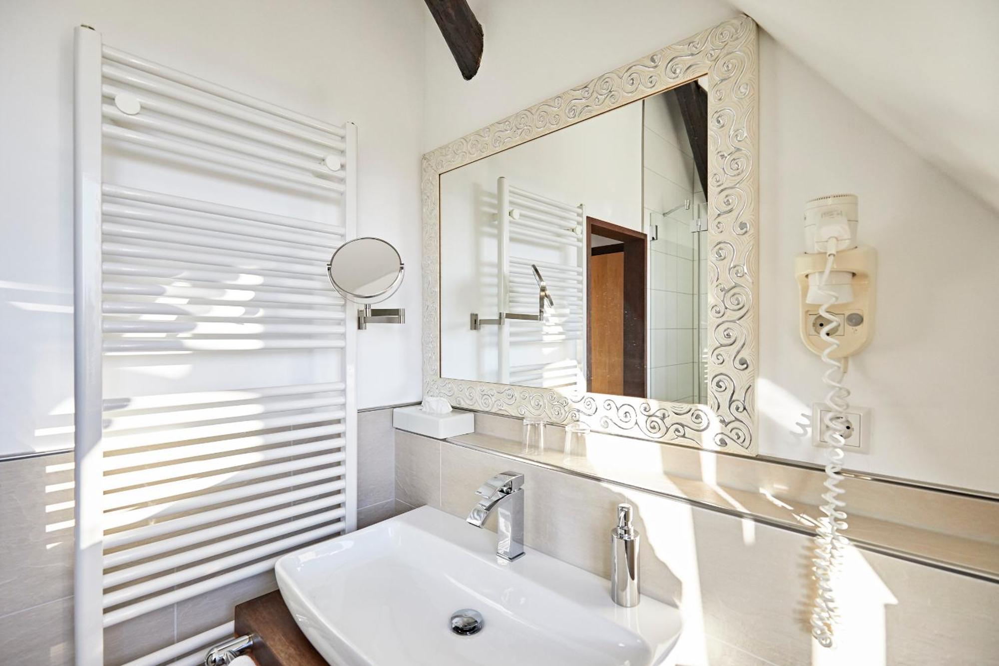 Hotel Zur Wartburg Rheda-Wiedenbrück Εξωτερικό φωτογραφία