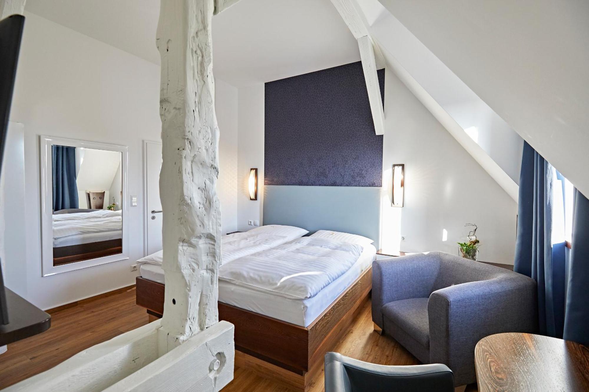 Hotel Zur Wartburg Rheda-Wiedenbrück Εξωτερικό φωτογραφία