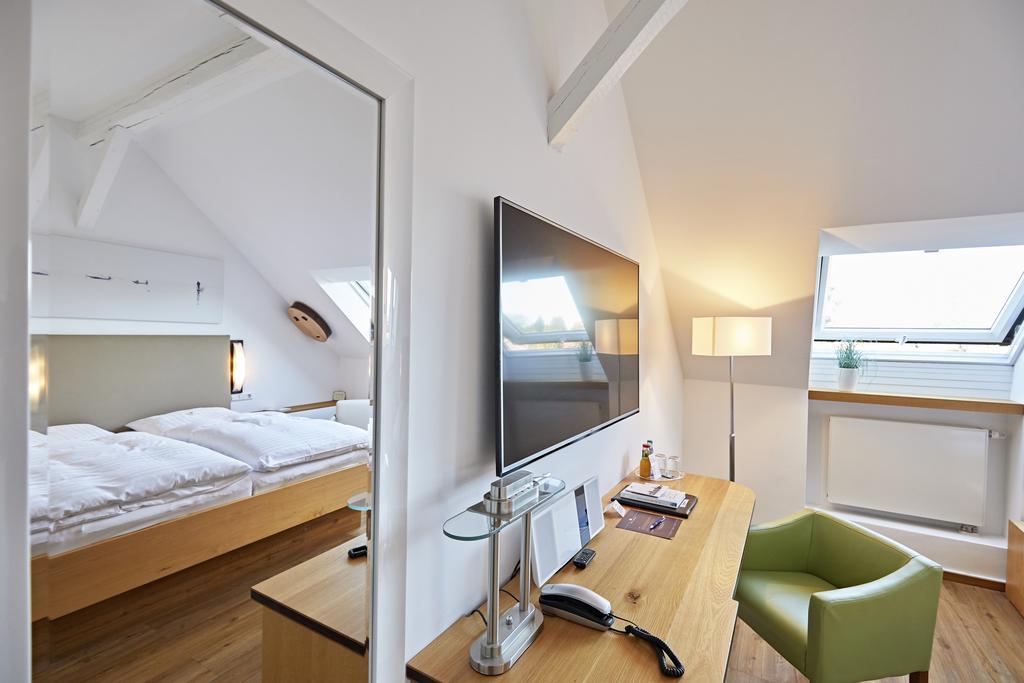 Hotel Zur Wartburg Rheda-Wiedenbrück Εξωτερικό φωτογραφία