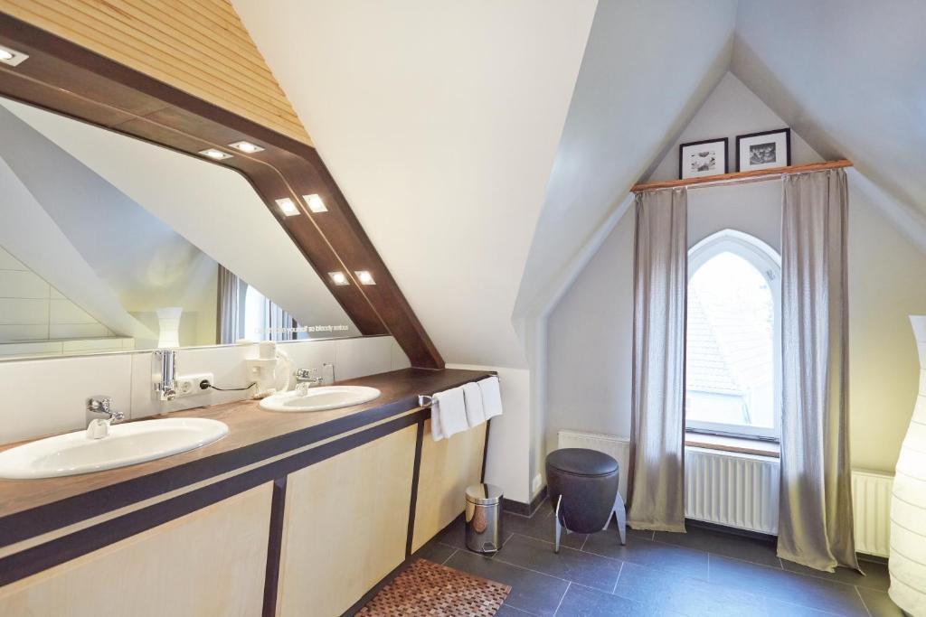 Hotel Zur Wartburg Rheda-Wiedenbrück Εξωτερικό φωτογραφία